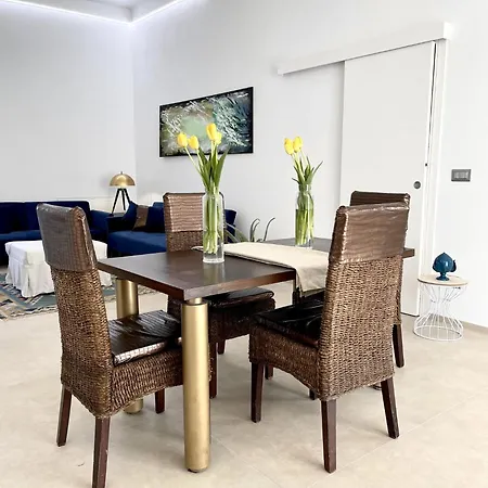 别墅 Nell'arte 彼得拉桑塔